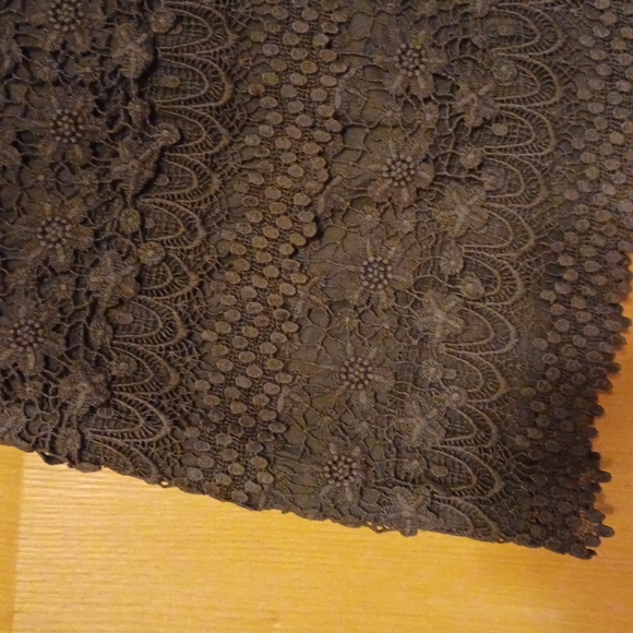 American Eagle skirt Sz. 4 - Picture 2 of 7